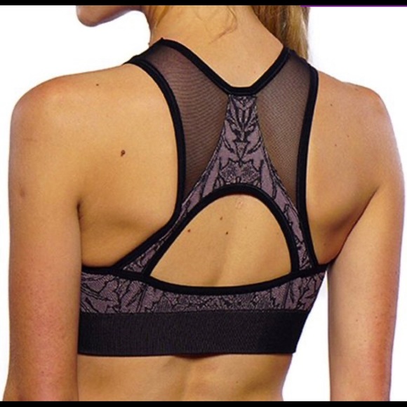 - NUX sports bra size small - Picture 2 of 7